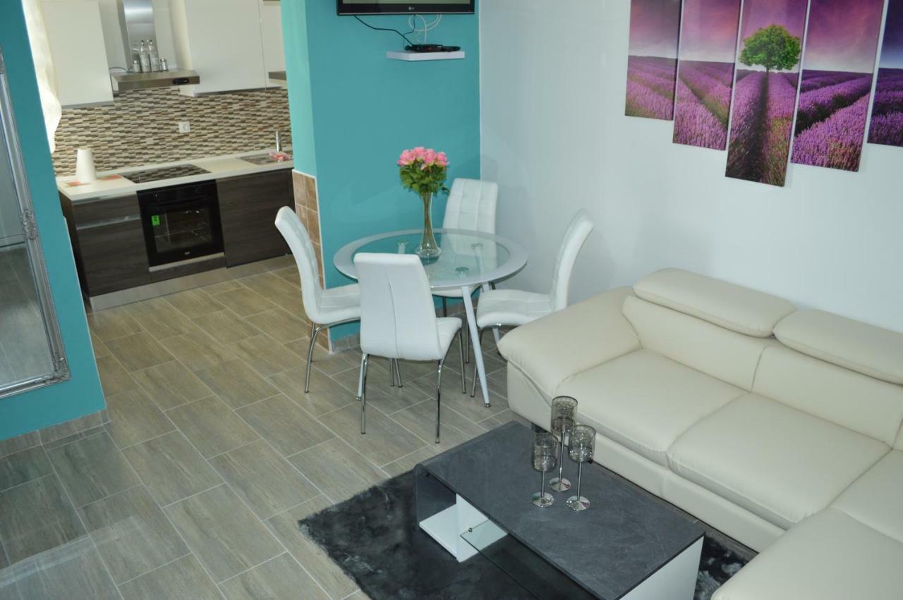 Kristal Apartman *